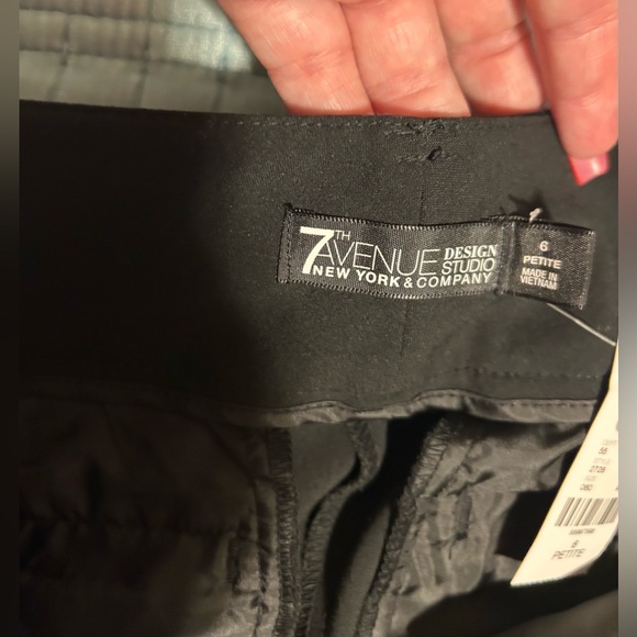 NWT-New York& Co Classic Black Women's Pants- size 6 petite - Picture 7 of 9